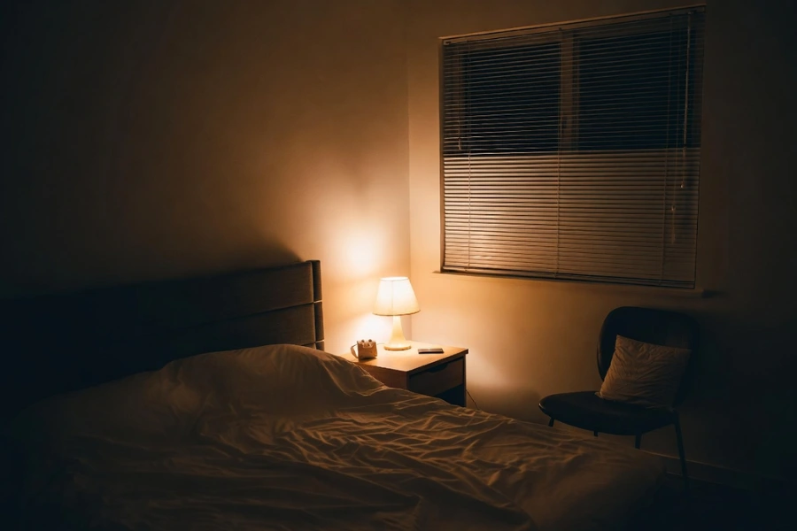 출장마사지 서비스를 안심하고 이용하기 위한 합법적 기준을 안내하는 휴식 공간 이미지